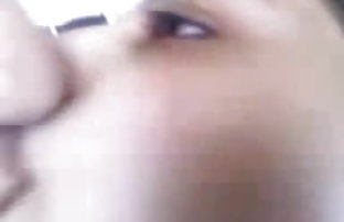 XXX حد سکسی دانلود زن و شوهر بوسیدن