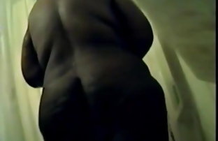 XXX زن هستند عکس, در حمام