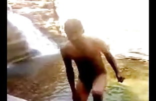 XXX خجالتی, در حالی که دیگر دوست و رکورد جلسه
