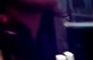 XXX باکره, فیلم سکسی هند دختر بچه, اولین بار