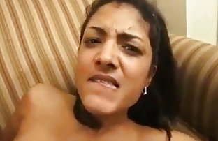 XXX دختر هندی لوله کش!