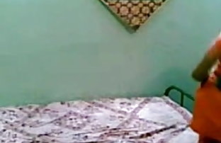XXX هوشمند tell me دختر هندی,