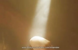 XXX برهنه چرم گاومیش فیلم نمایش رقصنده در بالیوود, برهنه